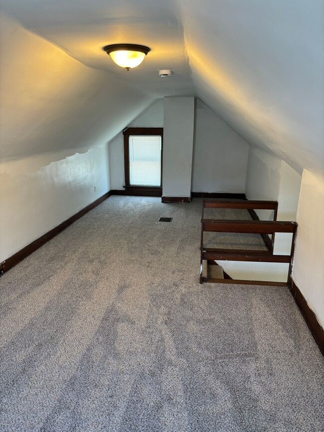 Photo - 3bd Single Akron Cash Pay/Section 8