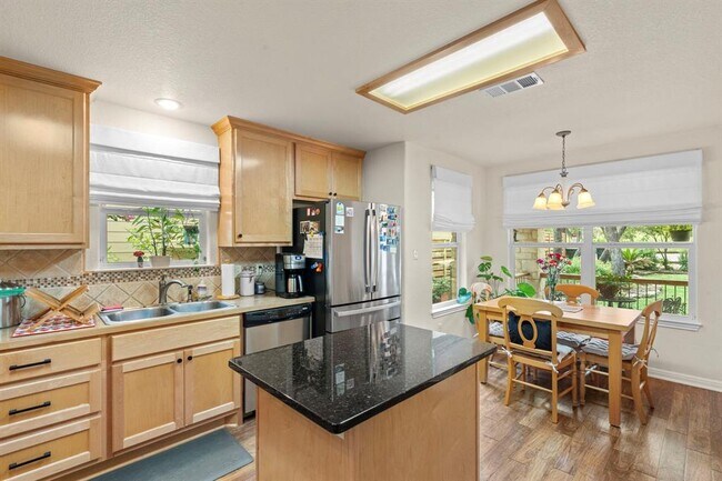 Photo - 1109 Delmar St
