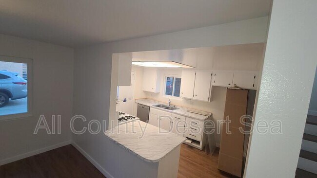 Photo - 201 19th St Unit #A