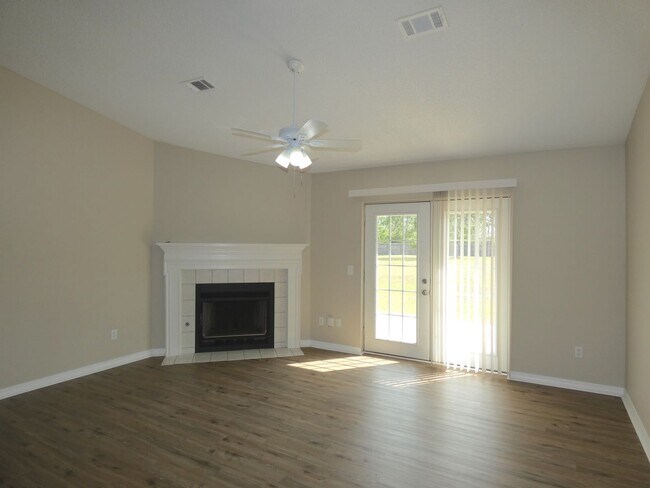 Photo - Spacious 3-Bedroom Home - Half Acre Lot