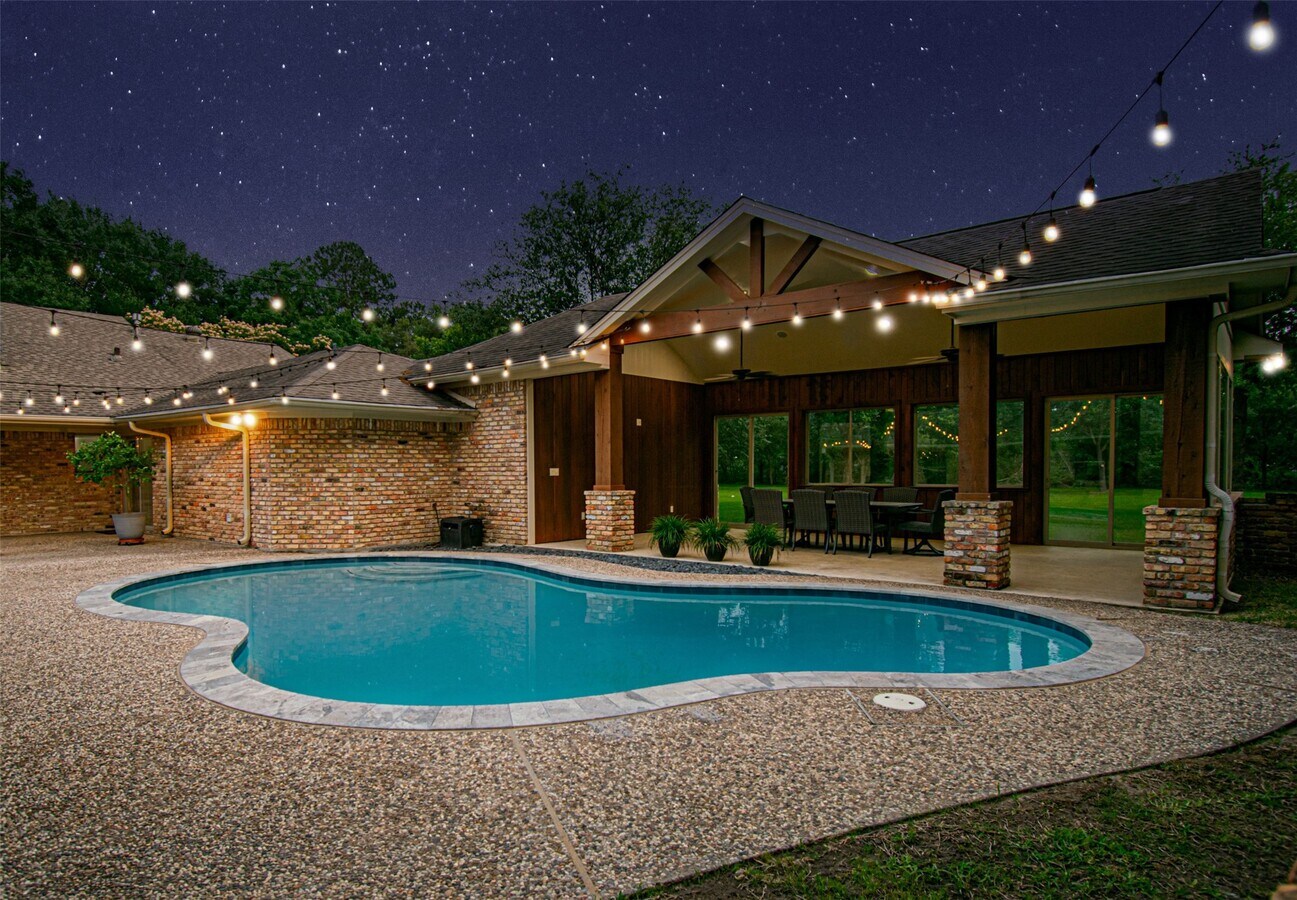 Photo - 17615 Swansbury Dr