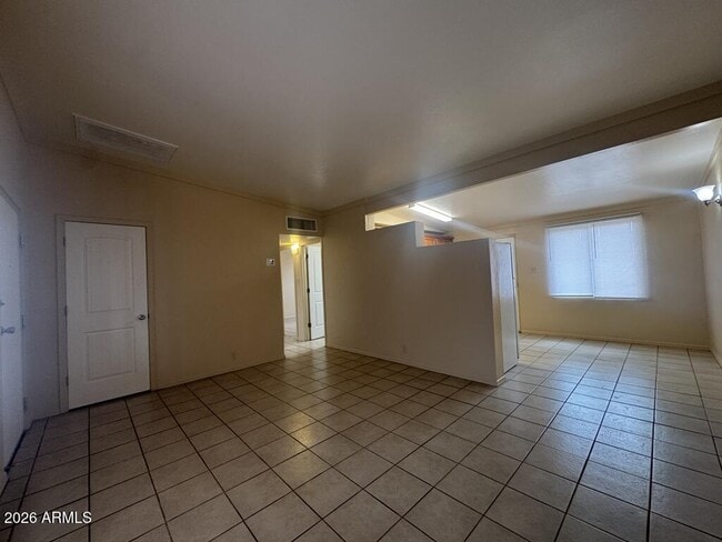 Photo - 1800 E Fry Blvd Unit 17