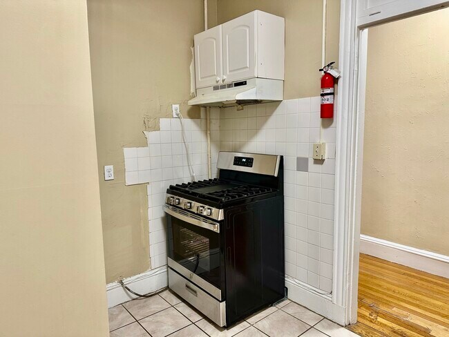 Photo - 74 Egmont St Unidad 2