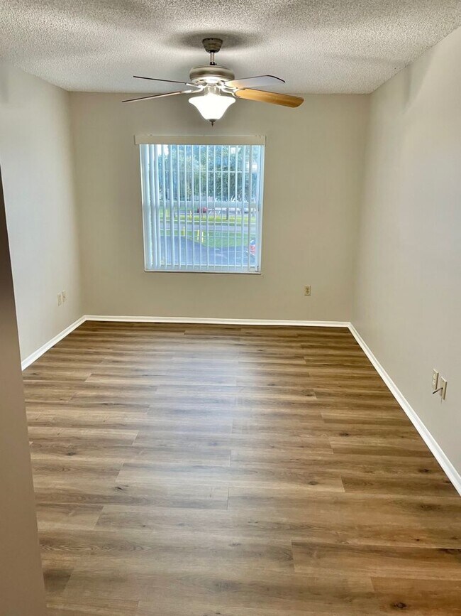 Photo - 412 Banana Cay Dr Unit F