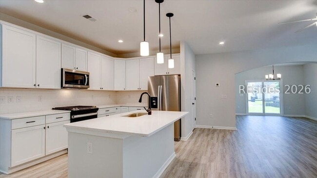 Photo - 179 Garden Row Dr N