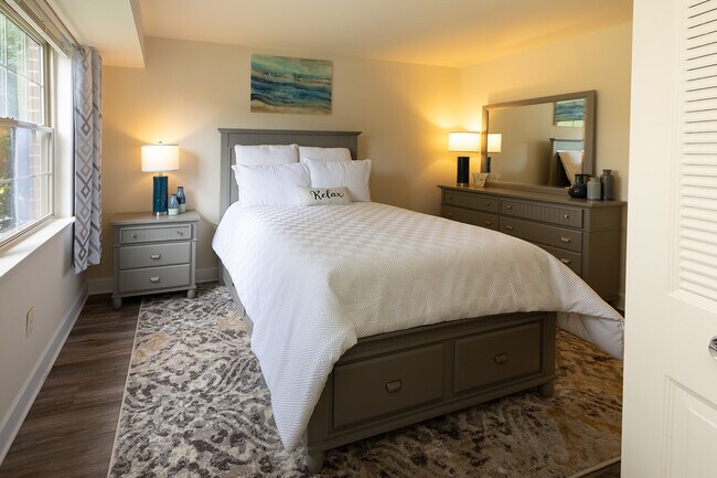 Woodridge Apartments