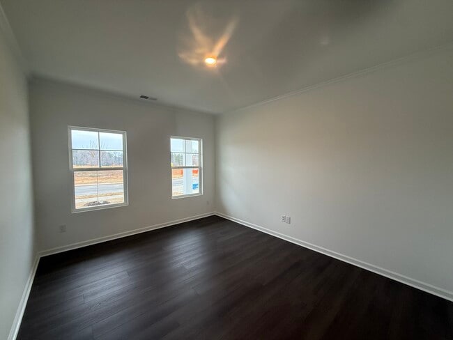 1st floor office/flex room - 520 Venetian Dr
