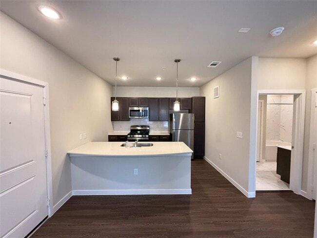 Photo - 2102 Antoine Dr Apartment Unit 1105