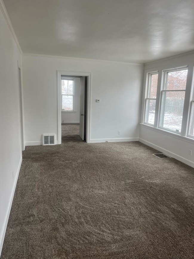 Photo - 488 W Muskegon Ave Unit 488 W Muskegon