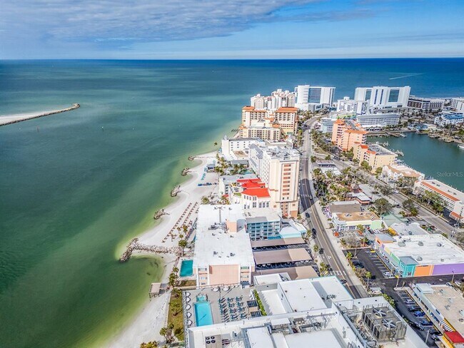 Photo - 675 S Gulfview Blvd Unidad 808