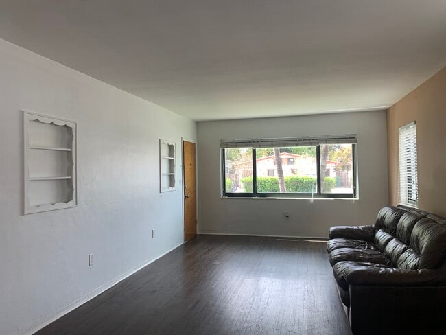 Photo - 1975 SW 17th Ct