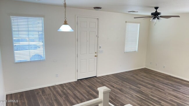 Photo - 10018 W Winslow Ave