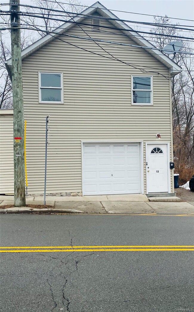 Photo - 12 Mountain Ave