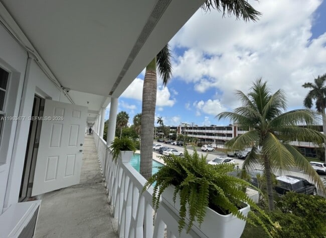 Building Photo - 1451 NE 170th St Unit 211A