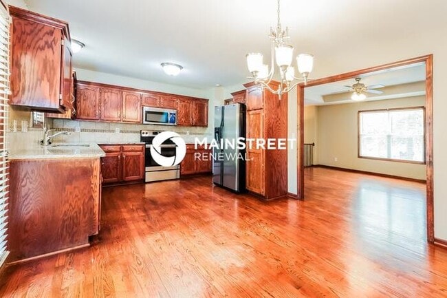 4 Bedroom Pet-Friendly Home in Belton, MO ... - 4 Bedroom Pet-Friendly Home in Belton, MO ...