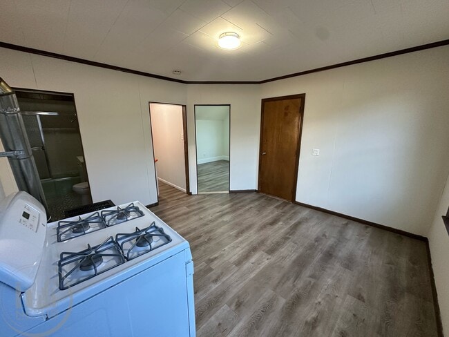 Photo - 73 Esther St Unit 3