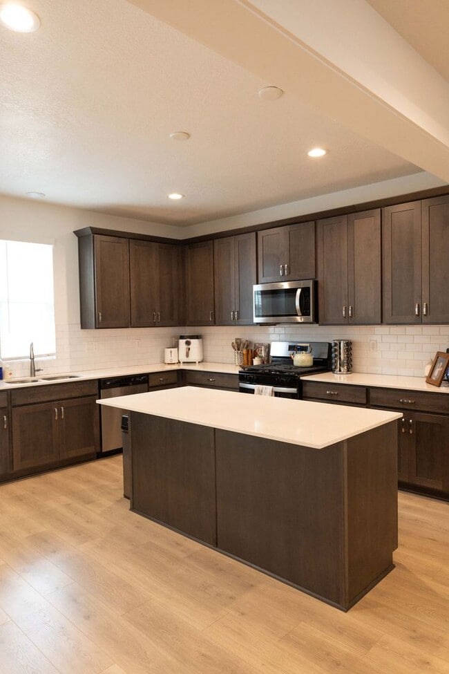 Photo - 638 Autumn Ash Cir