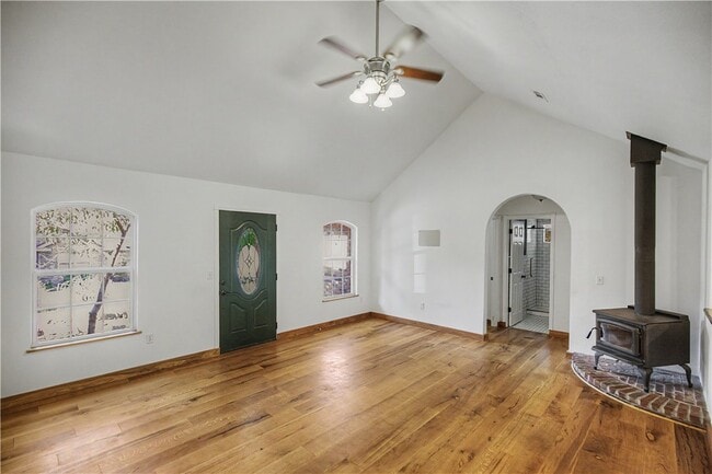 Photo - 11 Cresswell Ln