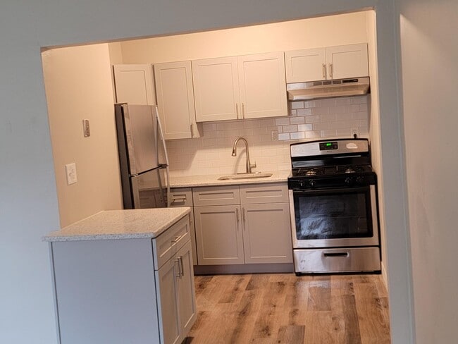 Photo - 20 Elsmere Blvd