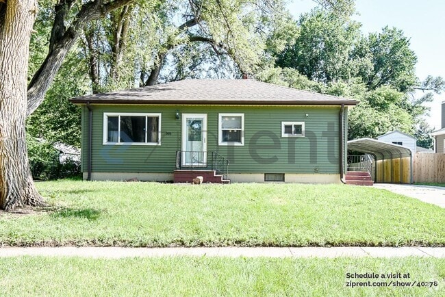 Building Photo - 907 W 29th Ave Rental