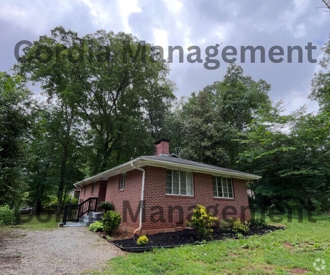 Building Photo - 2 Bedroom For Rent in Decatur - Gorgeous H... Rental