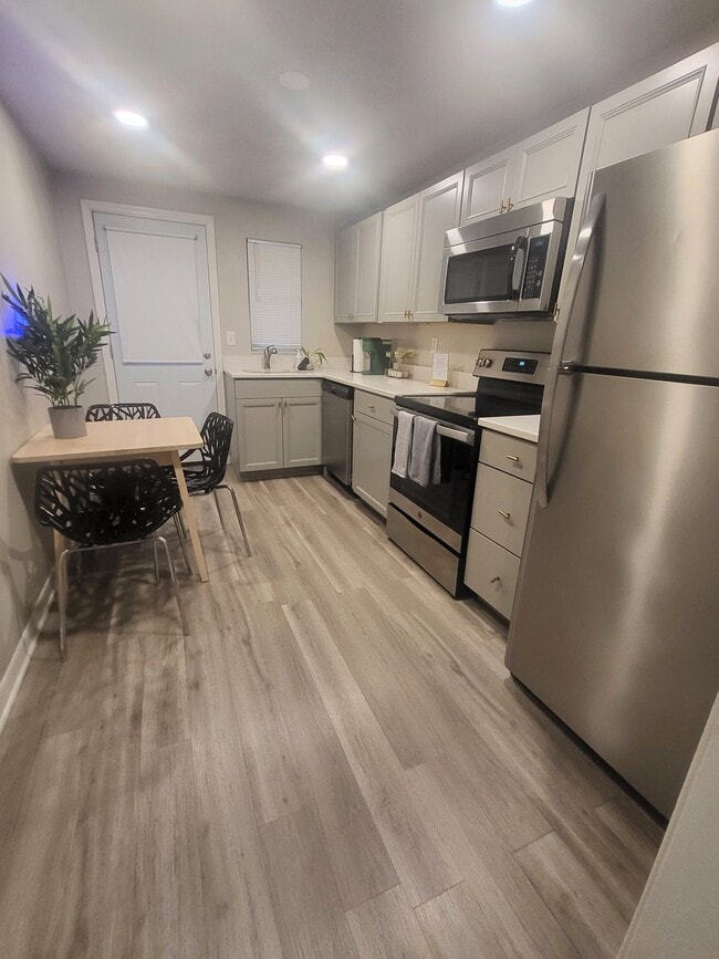 Photo - 3520 Post St Unit 1