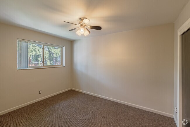 1BR, 1BA - 780SF, Bedroom