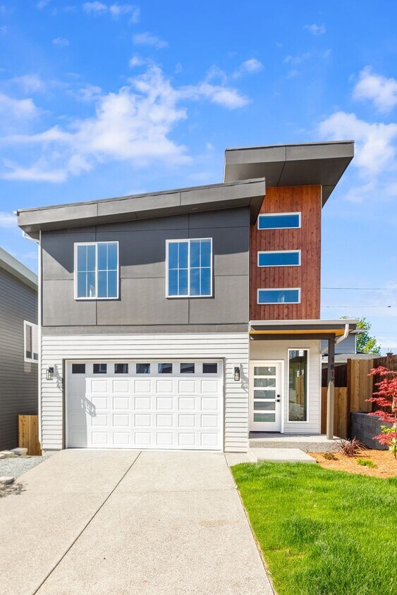 Photo - 1819 143rd PL SW-