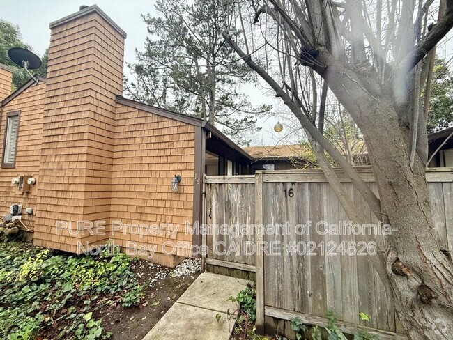 Building Photo - 850 E Cotati Ave Unit 16 Rental