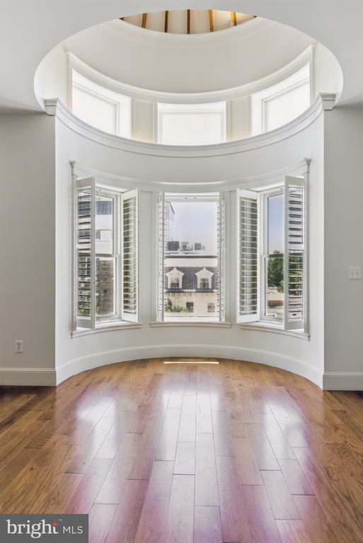 Photo - 1641 R St NW Unit 301