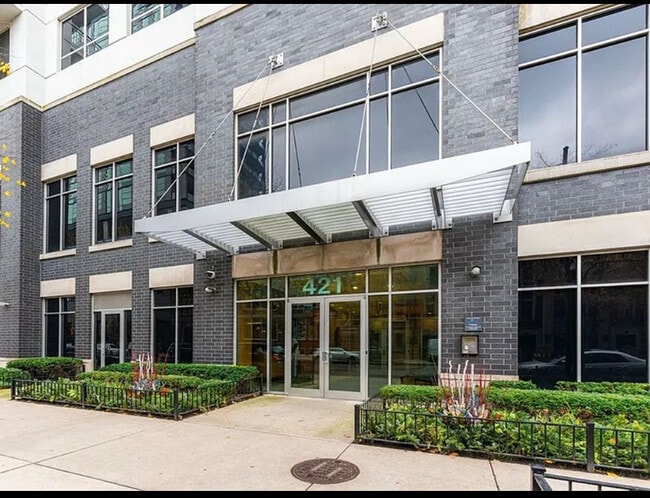 Building Photo - 421 W Huron St Unit 701 Rental