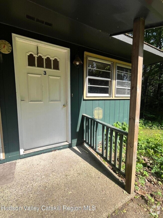 Building Photo - 143 Vedder Rd Rental