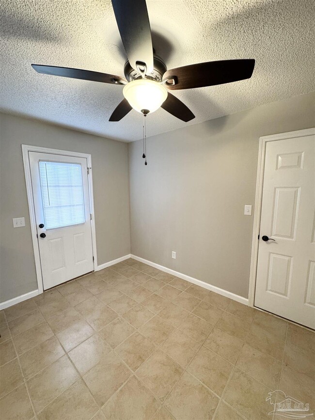 Photo - 4209 N Island Rd