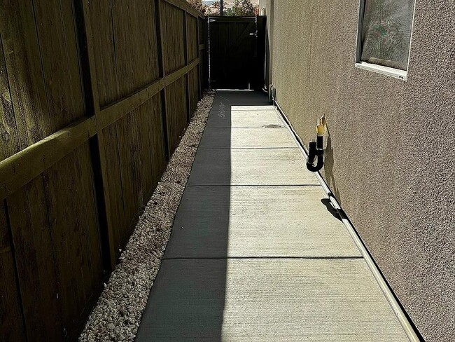 Building Photo - 3029 Gaylene Ann Pl