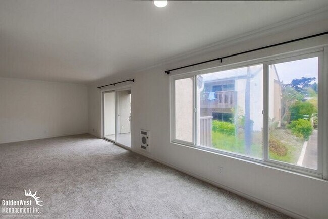 Charming 2Bdm 2Ba Condo in La Jolla!