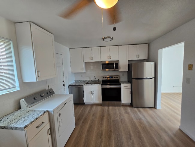 Photo - 6631 Julian St Unit 6631