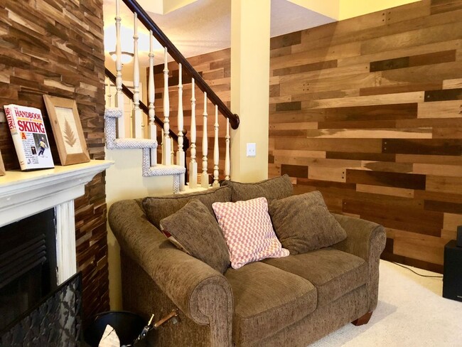 Photo - 8131 S Clover Spring Ln