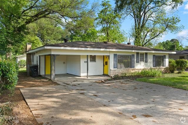 Building Photo - 112 Pennsylvania Ave Rental