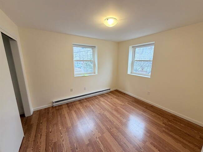 Photo - 122 Trowbridge St Unit 2R