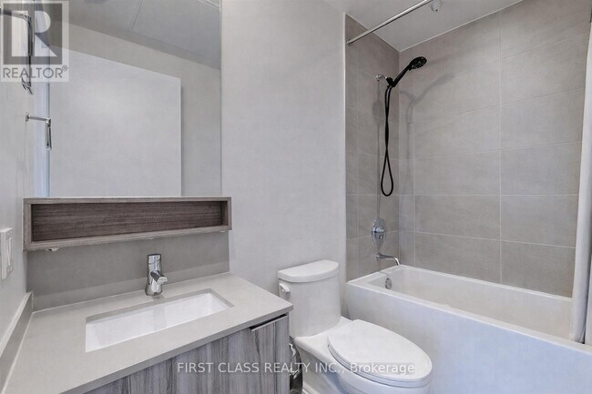 Photo - 898 Portage Pkwy Unité 3001