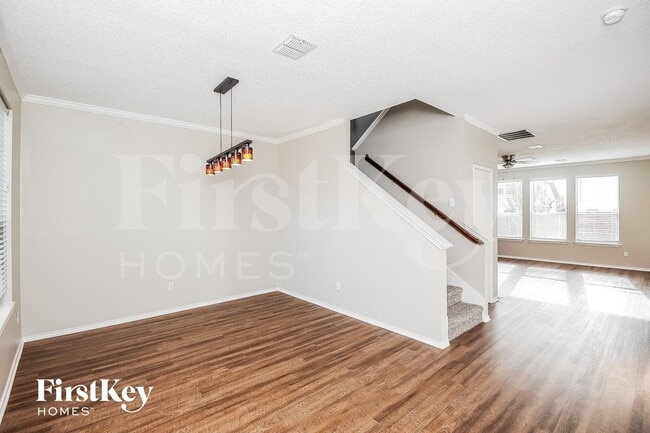 Photo - 4713 Palm Ridge Dr