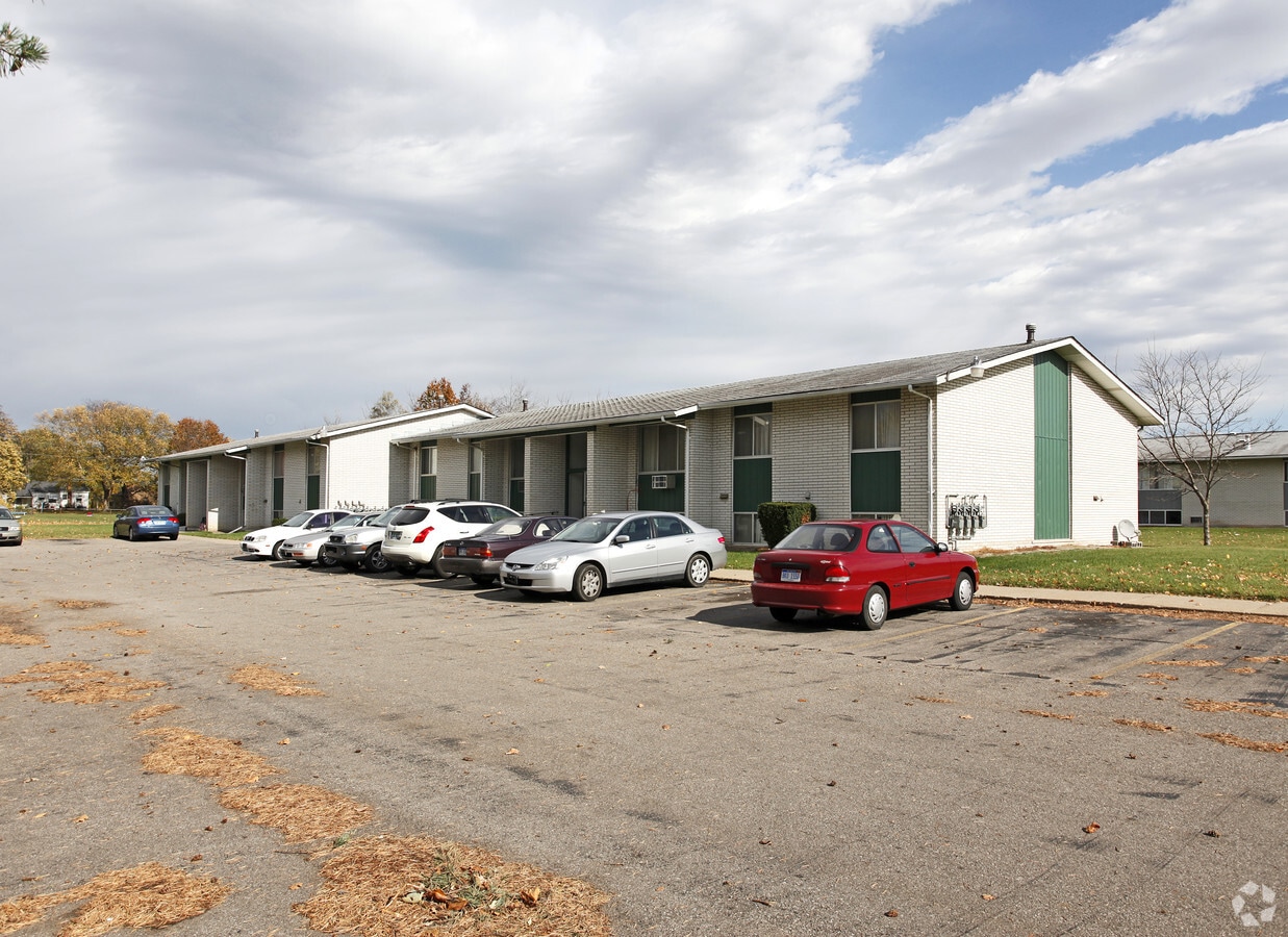 North Redwood - North Redwood Apartments