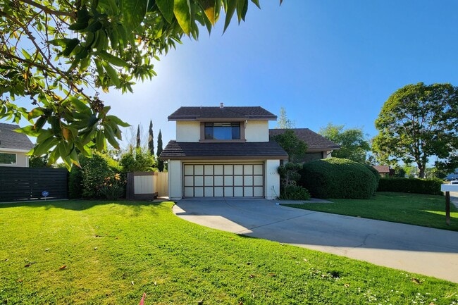 Photo - 4 bedroom house in Redwood Shores