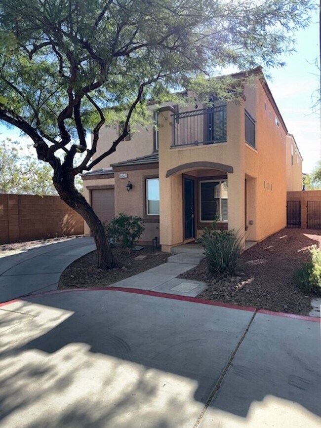 Photo - 2-STORY HOME FOR RENT IN HENDERSON
