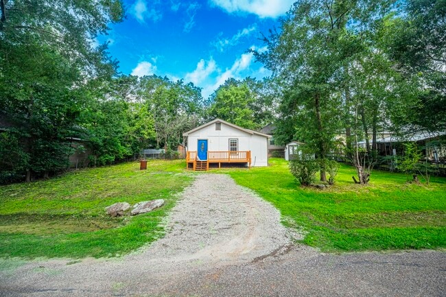 Building Photo - 11579 Persimmon St Rental
