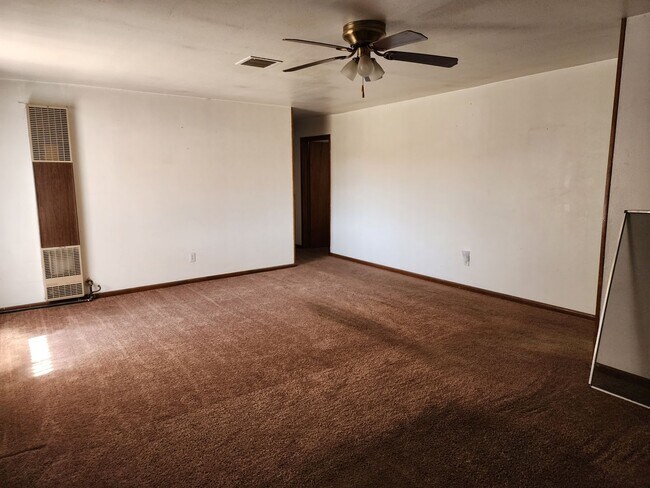 Photo - 16 Twin Sisters Crk Rd