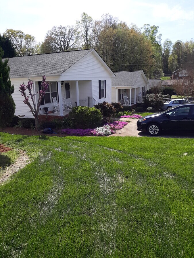 202 Williams Street - 202 Williams St