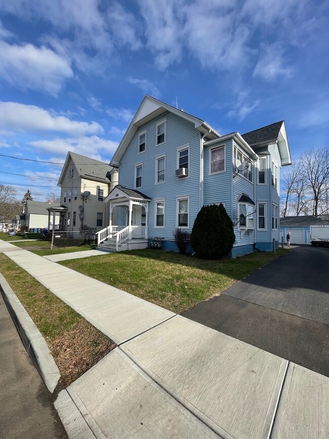 Photo - 49 Vine St Unit 1