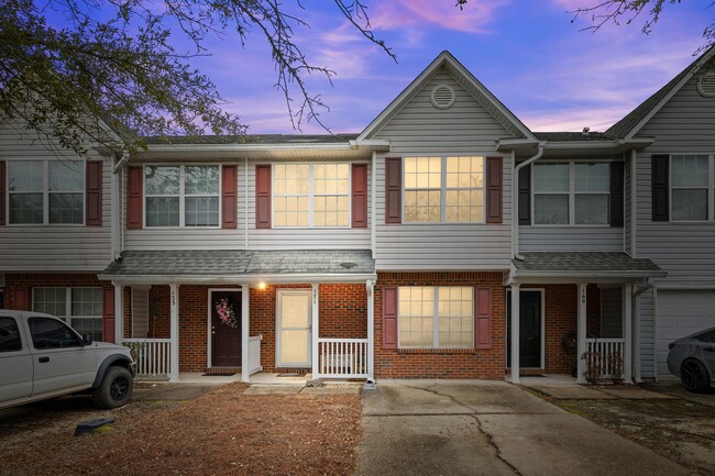 171 Swaying Pine Ct