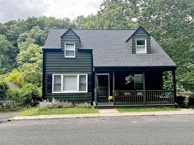 Building Photo - 234 Ferdon Ave Rental